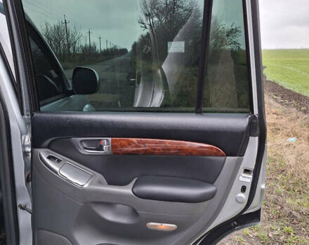 Сірий Тойота Ленд Крузер Прадо, об'ємом двигуна 2.7 л та пробігом 240 тис. км за 13900 $, фото 11 на Automoto.ua