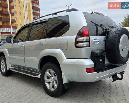 Тойота Ленд Крузер Прадо 2006 в Хмельницком на Automoto.ua Серый Тойота Ленд Крузер Прадо, объемом двигателя 4 л и пробегом 254 тыс. км за 12999 $, фото 11 на Automoto.ua