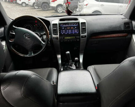 Сірий Тойота Ленд Крузер Прадо, об'ємом двигуна 4 л та пробігом 396 тис. км за 12800 $, фото 15 на Automoto.ua