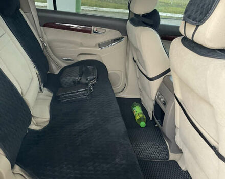 Серый Тойота Ленд Крузер Прадо, объемом двигателя 4 л и пробегом 198 тыс. км за 11500 $, фото 18 на Automoto.ua