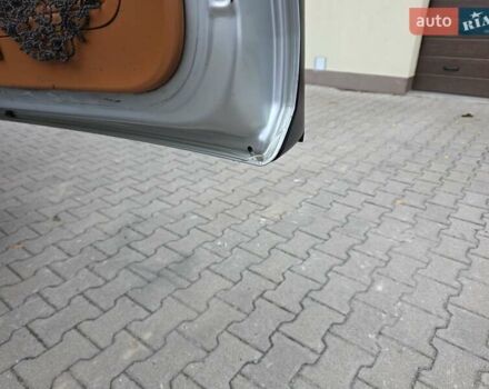 Тойота Ленд Крузер Прадо 2006 в Хмельницком на Automoto.ua Серый Тойота Ленд Крузер Прадо, объемом двигателя 4 л и пробегом 254 тыс. км за 12999 $, фото 116 на Automoto.ua