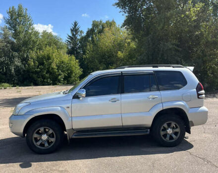 Сірий Тойота Ленд Крузер Прадо, об'ємом двигуна 3.96 л та пробігом 380 тис. км за 15500 $, фото 2 на Automoto.ua