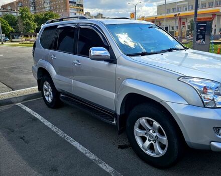 Сірий Тойота Ленд Крузер Прадо, об'ємом двигуна 4 л та пробігом 278 тис. км за 16500 $, фото 3 на Automoto.ua