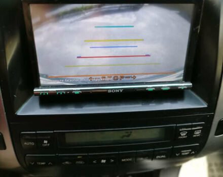 Серый Тойота Ленд Крузер Прадо, объемом двигателя 4 л и пробегом 283 тыс. км за 11500 $, фото 25 на Automoto.ua