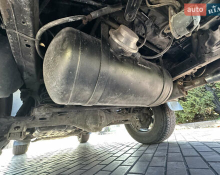 Серый Тойота Ленд Крузер Прадо, объемом двигателя 4 л и пробегом 393 тыс. км за 13999 $, фото 35 на Automoto.ua