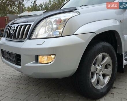 Тойота Ленд Крузер Прадо 2006 в Хмельницком на Automoto.ua Серый Тойота Ленд Крузер Прадо, объемом двигателя 4 л и пробегом 254 тыс. км за 12999 $, фото 55 на Automoto.ua