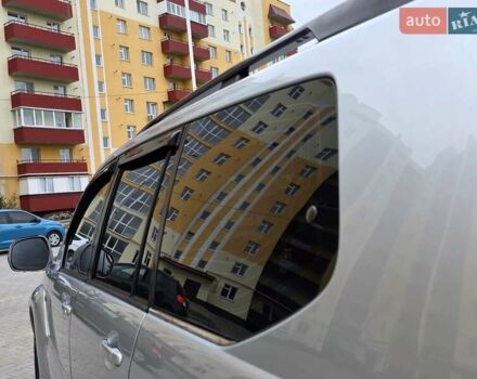 Тойота Ленд Крузер Прадо 2006 в Хмельницком на Automoto.ua Серый Тойота Ленд Крузер Прадо, объемом двигателя 4 л и пробегом 254 тыс. км за 12999 $, фото 45 на Automoto.ua