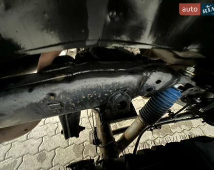 Серый Тойота Ленд Крузер Прадо, объемом двигателя 4 л и пробегом 320 тыс. км за 23000 $, фото 24 на Automoto.ua