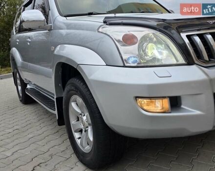 Тойота Ленд Крузер Прадо 2006 в Хмельницком на Automoto.ua Серый Тойота Ленд Крузер Прадо, объемом двигателя 4 л и пробегом 254 тыс. км за 12999 $, фото 19 на Automoto.ua