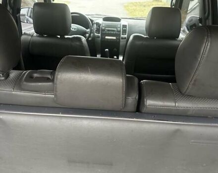 Серый Тойота Ленд Крузер Прадо, объемом двигателя 3.96 л и пробегом 215 тыс. км за 18500 $, фото 9 на Automoto.ua