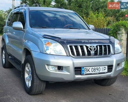 Сірий Тойота Ленд Крузер Прадо, об'ємом двигуна 4 л та пробігом 368 тис. км за 14999 $, фото 6 на Automoto.ua