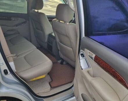 Серый Тойота Ленд Крузер Прадо, объемом двигателя 4 л и пробегом 243 тыс. км за 16500 $, фото 2 на Automoto.ua