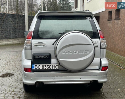 Серый Тойота Ленд Крузер Прадо, объемом двигателя 3.96 л и пробегом 305 тыс. км за 16300 $, фото 10 на Automoto.ua