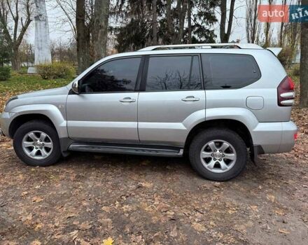 Серый Тойота Ленд Крузер Прадо, объемом двигателя 2.7 л и пробегом 300 тыс. км за 11940 $, фото 10 на Automoto.ua