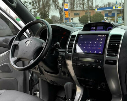 Сірий Тойота Ленд Крузер Прадо, об'ємом двигуна 4 л та пробігом 203 тис. км за 15499 $, фото 51 на Automoto.ua