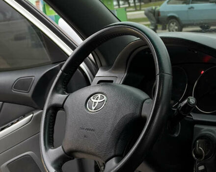 Сірий Тойота Ленд Крузер Прадо, об'ємом двигуна 4 л та пробігом 203 тис. км за 15499 $, фото 53 на Automoto.ua