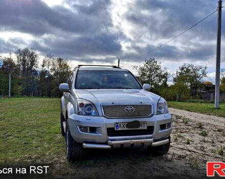 Серый Тойота Ленд Крузер Прадо, объемом двигателя 4 л и пробегом 316 тыс. км за 14040 $, фото 1 на Automoto.ua