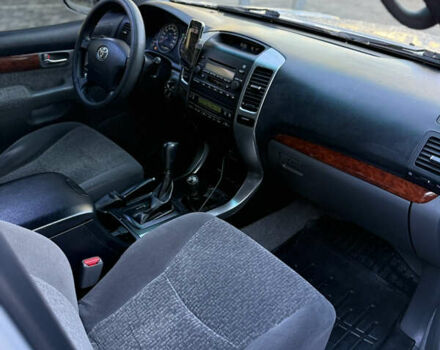 Сірий Тойота Ленд Крузер Прадо, об'ємом двигуна 2.7 л та пробігом 125 тис. км за 14900 $, фото 14 на Automoto.ua