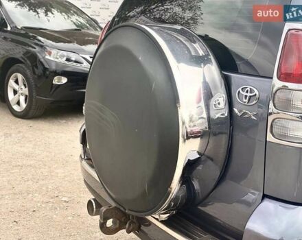 Сірий Тойота Ленд Крузер Прадо, об'ємом двигуна 4 л та пробігом 398 тис. км за 14999 $, фото 15 на Automoto.ua