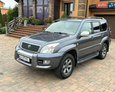 Серый Тойота Ленд Крузер Прадо, объемом двигателя 4 л и пробегом 298 тыс. км за 15300 $, фото 1 на Automoto.ua