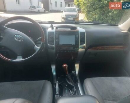 Сірий Тойота Ленд Крузер Прадо, об'ємом двигуна 2.69 л та пробігом 318 тис. км за 12499 $, фото 21 на Automoto.ua