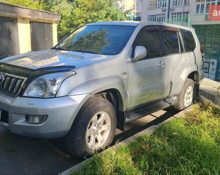Сірий Тойота Ленд Крузер Прадо, об'ємом двигуна 3 л та пробігом 255 тис. км за 18800 $, фото 2 на Automoto.ua