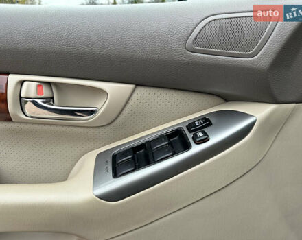 Серый Тойота Ленд Крузер Прадо, объемом двигателя 4 л и пробегом 298 тыс. км за 15300 $, фото 44 на Automoto.ua