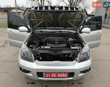 Сірий Тойота Ленд Крузер Прадо, об'ємом двигуна 4 л та пробігом 203 тис. км за 15499 $, фото 72 на Automoto.ua