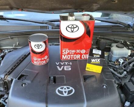 Сірий Тойота Ленд Крузер Прадо, об'ємом двигуна 3.96 л та пробігом 255 тис. км за 16700 $, фото 12 на Automoto.ua