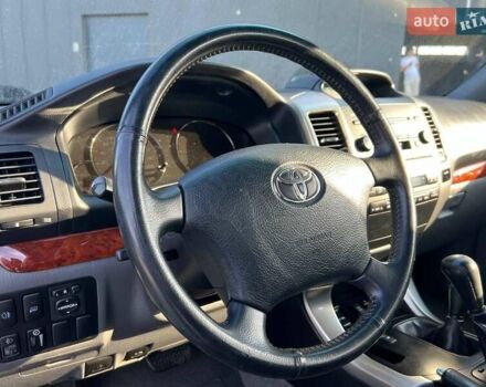 Сірий Тойота Ленд Крузер Прадо, об'ємом двигуна 4 л та пробігом 166 тис. км за 17500 $, фото 17 на Automoto.ua