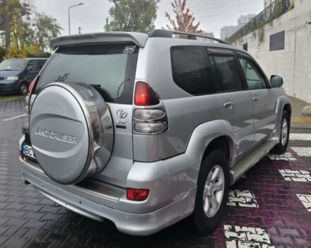 Серый Тойота Ленд Крузер Прадо, объемом двигателя 4 л и пробегом 335 тыс. км за 11550 $, фото 6 на Automoto.ua