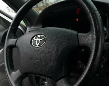 Сірий Тойота Ленд Крузер Прадо, об'ємом двигуна 4 л та пробігом 203 тис. км за 15499 $, фото 61 на Automoto.ua