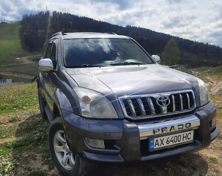 Серый Тойота Ленд Крузер Прадо, объемом двигателя 3.96 л и пробегом 313 тыс. км за 13800 $, фото 1 на Automoto.ua