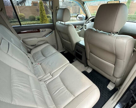 Серый Тойота Ленд Крузер Прадо, объемом двигателя 4 л и пробегом 298 тыс. км за 15300 $, фото 41 на Automoto.ua