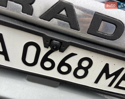 Сірий Тойота Ленд Крузер Прадо, об'ємом двигуна 3.96 л та пробігом 235 тис. км за 15300 $, фото 16 на Automoto.ua