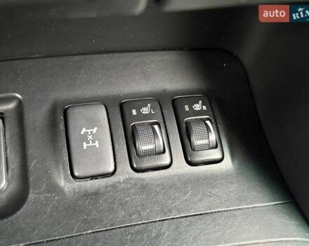 Сірий Тойота Ленд Крузер Прадо, об'ємом двигуна 4 л та пробігом 250 тис. км за 13900 $, фото 17 на Automoto.ua