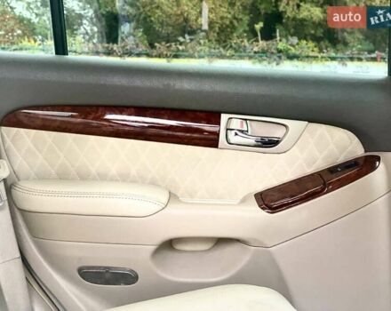 Сірий Тойота Ленд Крузер Прадо, об'ємом двигуна 4 л та пробігом 398 тис. км за 14999 $, фото 26 на Automoto.ua