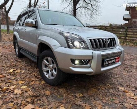 Серый Тойота Ленд Крузер Прадо, объемом двигателя 2.7 л и пробегом 300 тыс. км за 11940 $, фото 3 на Automoto.ua