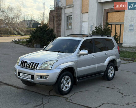 Сірий Тойота Ленд Крузер Прадо, об'ємом двигуна 4 л та пробігом 299 тис. км за 12999 $, фото 1 на Automoto.ua