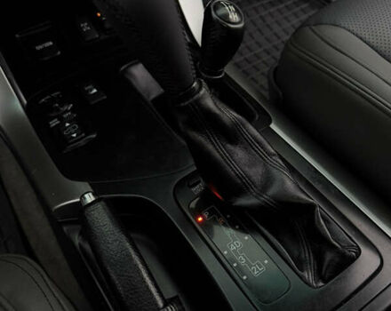 Сірий Тойота Ленд Крузер Прадо, об'ємом двигуна 4 л та пробігом 203 тис. км за 15499 $, фото 68 на Automoto.ua