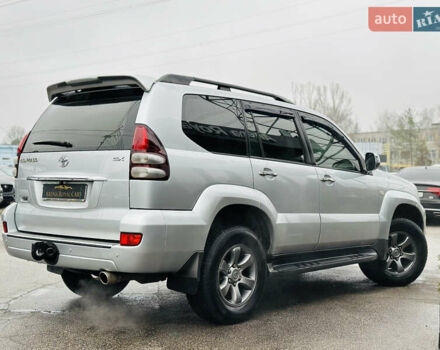 Серый Тойота Ленд Крузер Прадо, объемом двигателя 2.7 л и пробегом 173 тыс. км за 12500 $, фото 1 на Automoto.ua