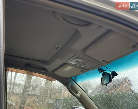 Серый Тойота Ленд Крузер Прадо, объемом двигателя 3.96 л и пробегом 305 тыс. км за 16300 $, фото 22 на Automoto.ua