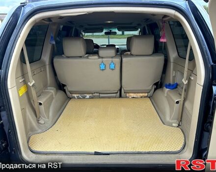 Серый Тойота Ленд Крузер Прадо, объемом двигателя 4 л и пробегом 160 тыс. км за 17250 $, фото 13 на Automoto.ua