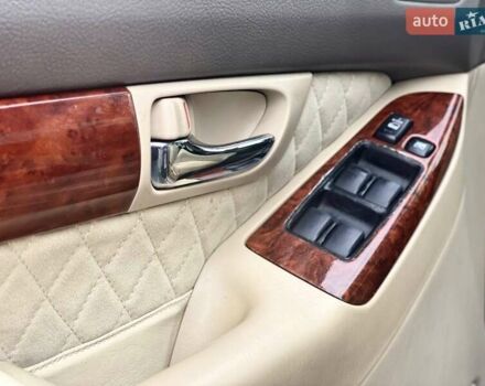 Сірий Тойота Ленд Крузер Прадо, об'ємом двигуна 4 л та пробігом 398 тис. км за 14999 $, фото 23 на Automoto.ua