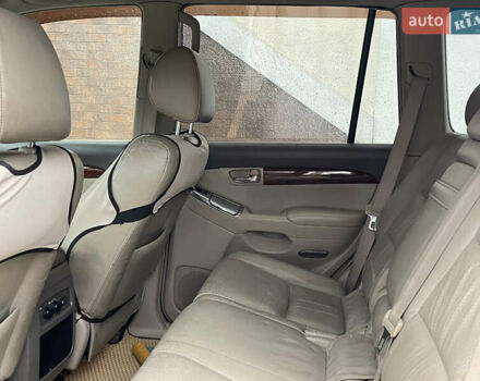 Серый Тойота Ленд Крузер Прадо, объемом двигателя 3.96 л и пробегом 305 тыс. км за 16300 $, фото 17 на Automoto.ua