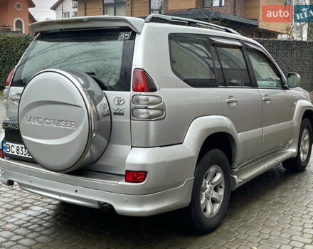 Серый Тойота Ленд Крузер Прадо, объемом двигателя 3.96 л и пробегом 305 тыс. км за 16300 $, фото 8 на Automoto.ua