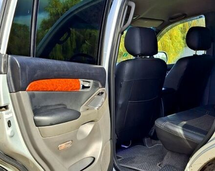 Серый Тойота Ленд Крузер Прадо, объемом двигателя 4 л и пробегом 316 тыс. км за 14040 $, фото 11 на Automoto.ua