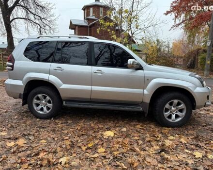 Серый Тойота Ленд Крузер Прадо, объемом двигателя 2.7 л и пробегом 300 тыс. км за 11940 $, фото 5 на Automoto.ua