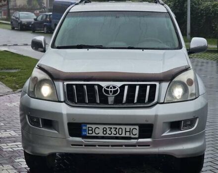 Серый Тойота Ленд Крузер Прадо, объемом двигателя 4 л и пробегом 335 тыс. км за 11550 $, фото 3 на Automoto.ua
