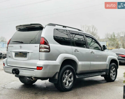 Серый Тойота Ленд Крузер Прадо, объемом двигателя 2.7 л и пробегом 173 тыс. км за 12500 $, фото 9 на Automoto.ua